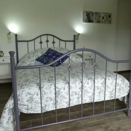 Hébergement de vacances Les Croix Baugé